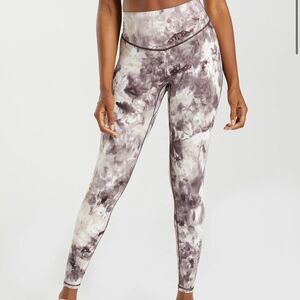 GYMSHARK ELEVATE LEGGINGS Cement Brown‎ Spray Dye Small NWT in packaging